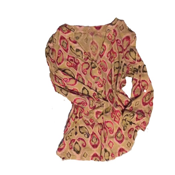 fresh produce Tops - Made in USA deep v neck top medium with 3/4sleeves